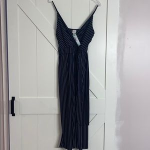 🔥NWT🔥 NEVER WORN....Stitch Fix Jumpsuit